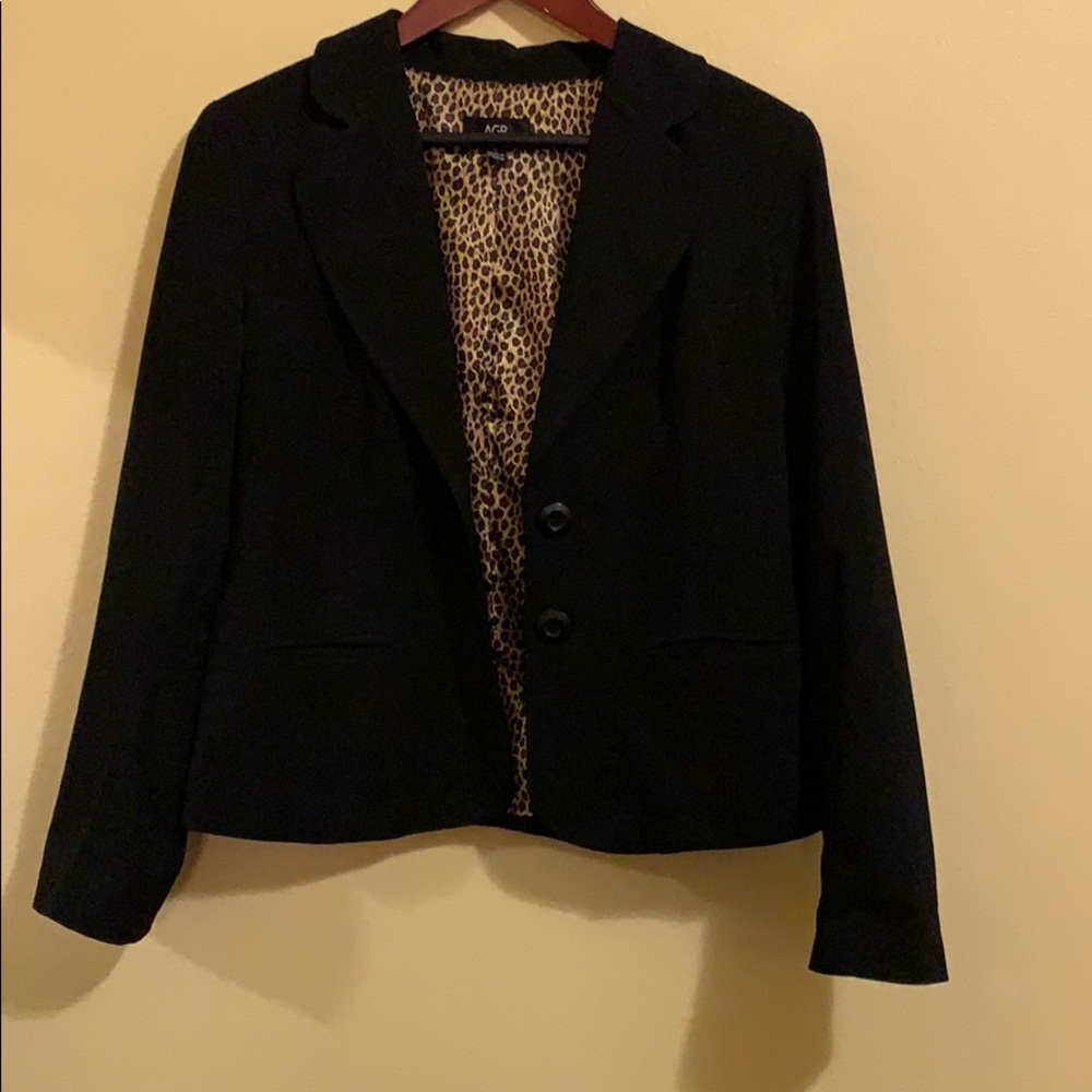 AGB Designer Leopard Print Lined Black Blazer